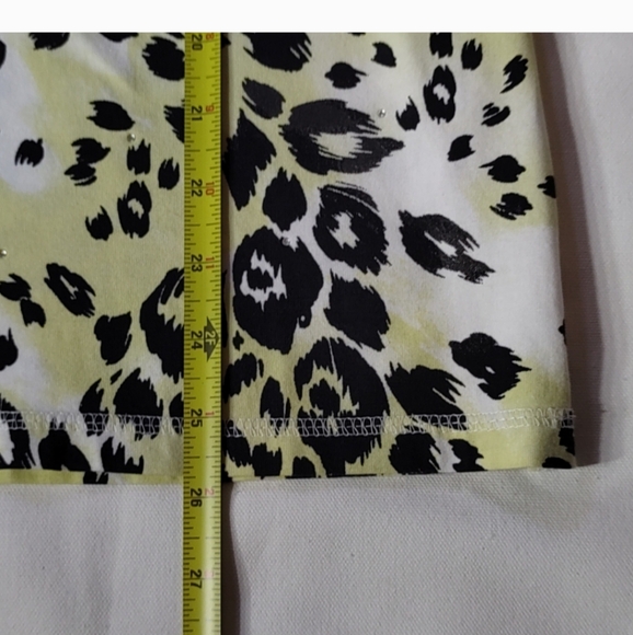 CHICO'S Weekends Top - Picture 9 of 10